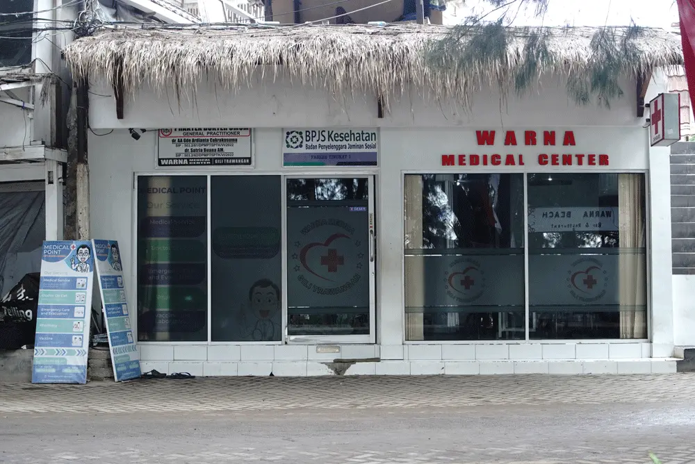 Warna Medica Gili Trawangan - Empat Pillar Medika