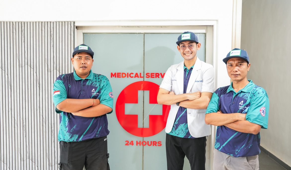 Pillar Medika Sunset Gili Trawangan - Best Medical Sunset in Gili Trawangan