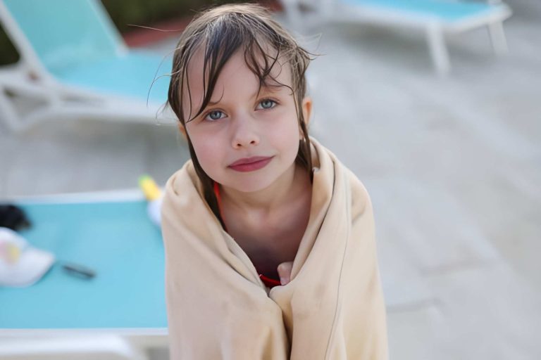 Hypothermia: Prevention and Symptoms in Cold Water - Empat Pillar Medika
